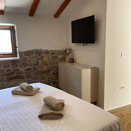 Monte Cristo Wines & Rooms Kuna Pelješka Kültér fotó